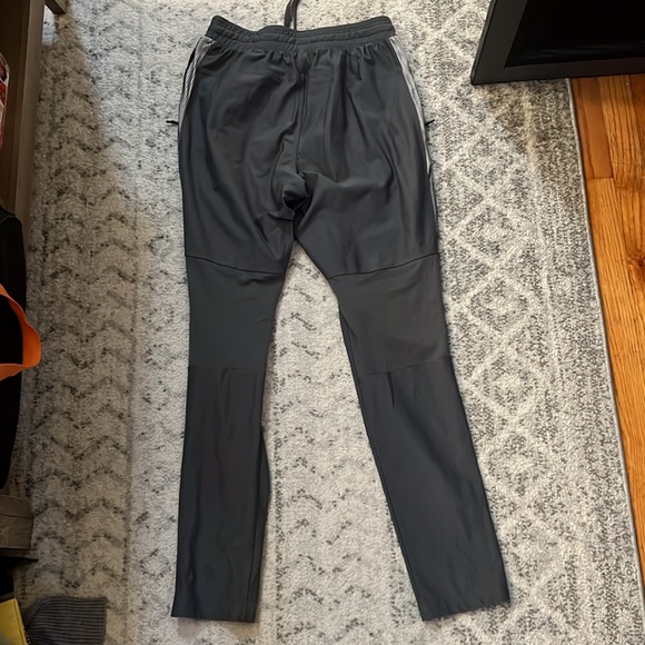 grey under armour pants size M performance althetic jogger pants - Picture 5 of 5